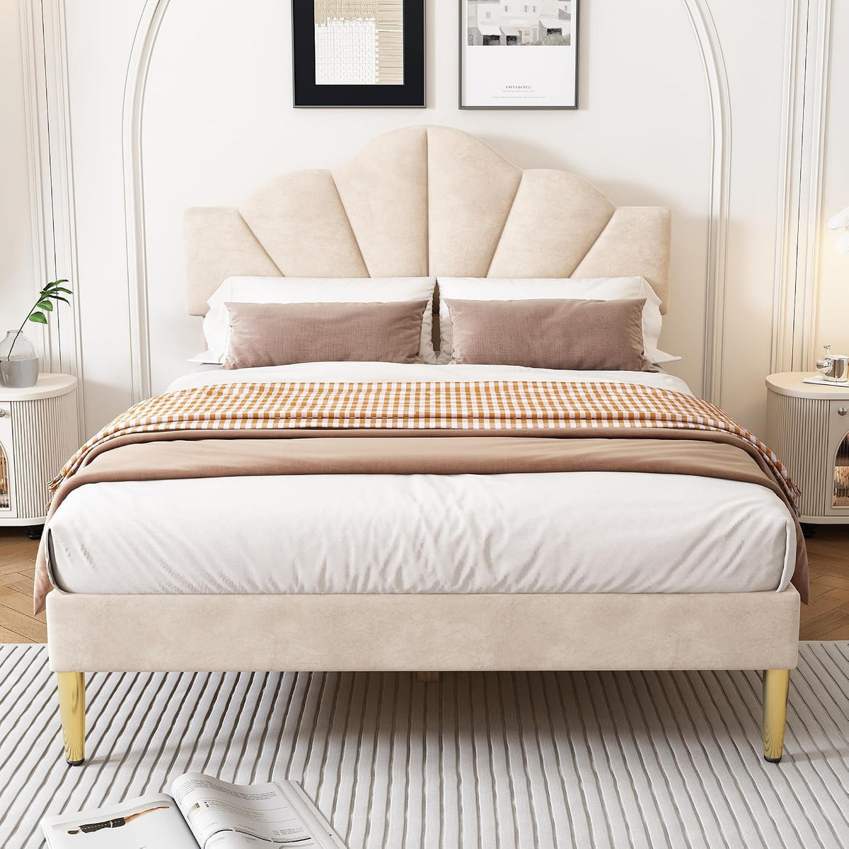 Letto Lexiou, matrimoniale, 140 × 200 cm, legno, velluto, Beige, regolabile, con rete a doghe, imbottito, per camera da letto